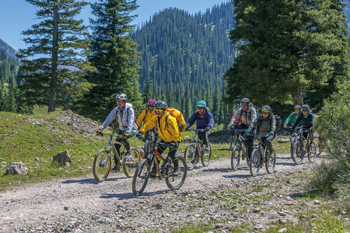 Cycling and nature tours